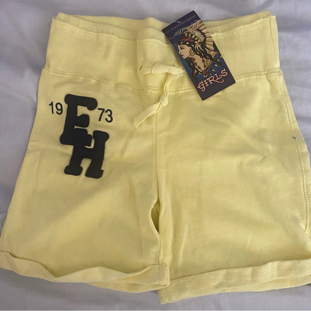 Ed Hardy NWT Vintage Sz 10/M Yellow Elastic Waist Short with Embellished Logo